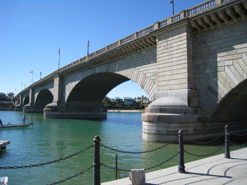 London Bridge and Lake Havasu City – Maven's Photoblog