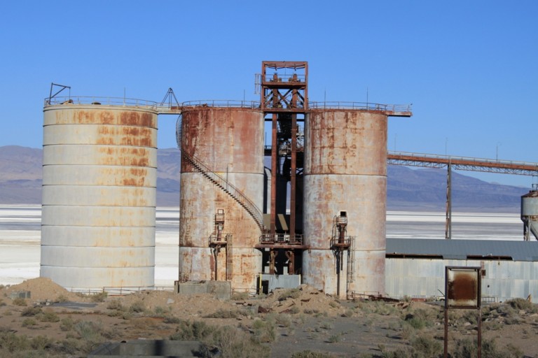 Owens Lake plate glass factory Apr 2012 #14